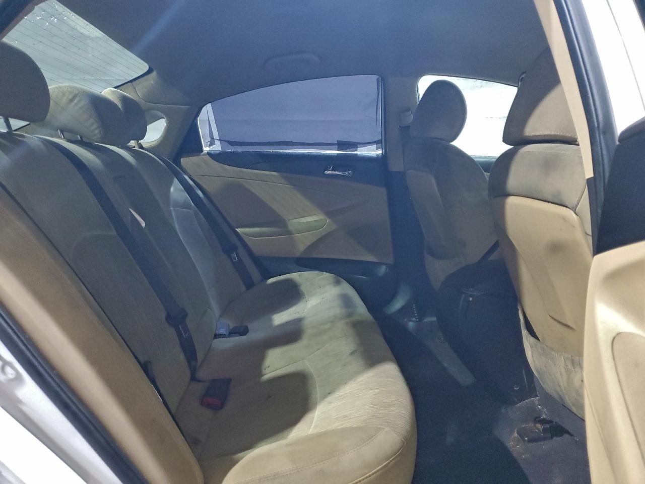 2012 HYUNDAI SONATA GLS photo 10