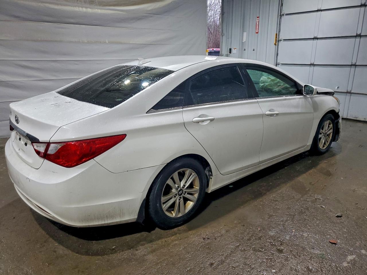 2012 HYUNDAI SONATA GLS photo 3