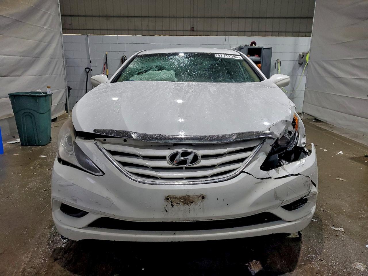 2012 HYUNDAI SONATA GLS photo 5