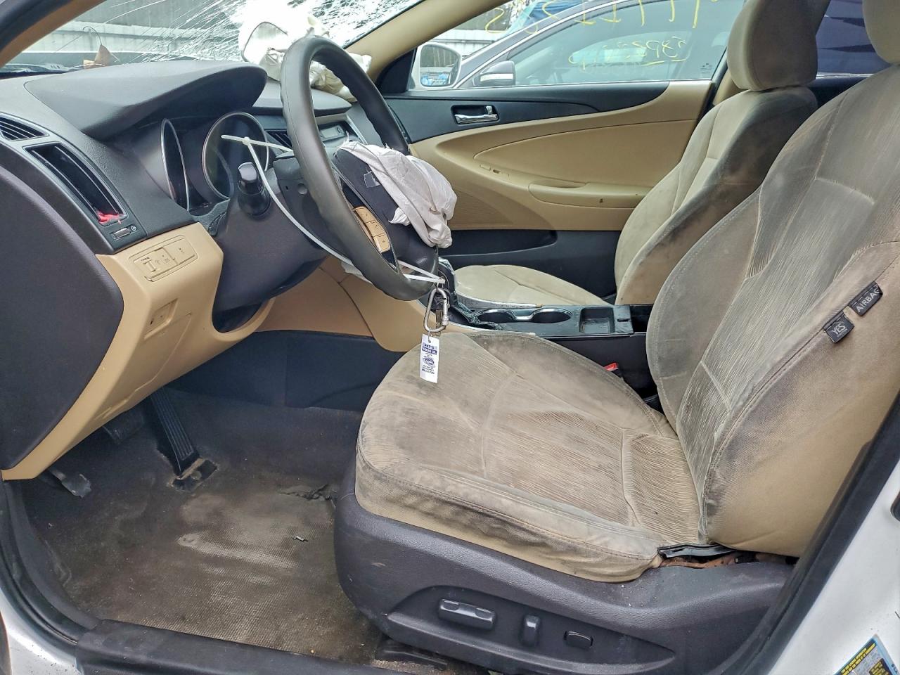 2012 HYUNDAI SONATA GLS photo 7