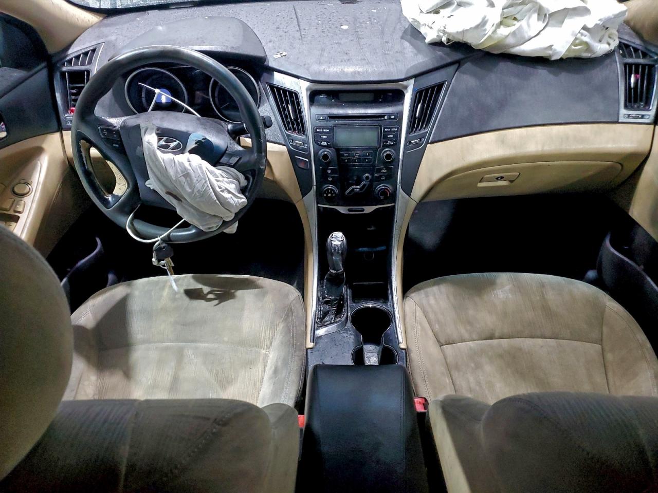 2012 HYUNDAI SONATA GLS photo 8