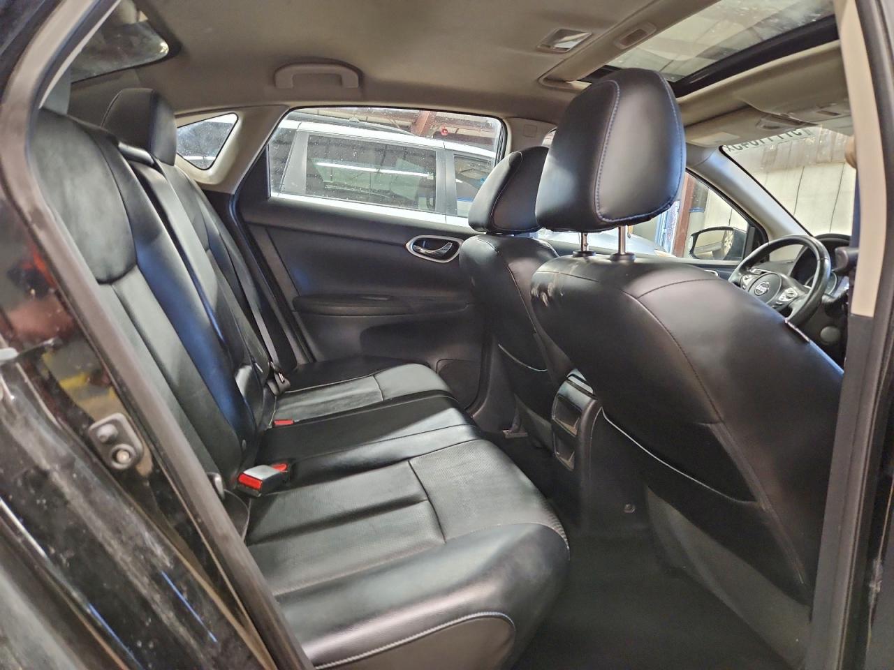 2016 NISSAN SENTRA S photo 19