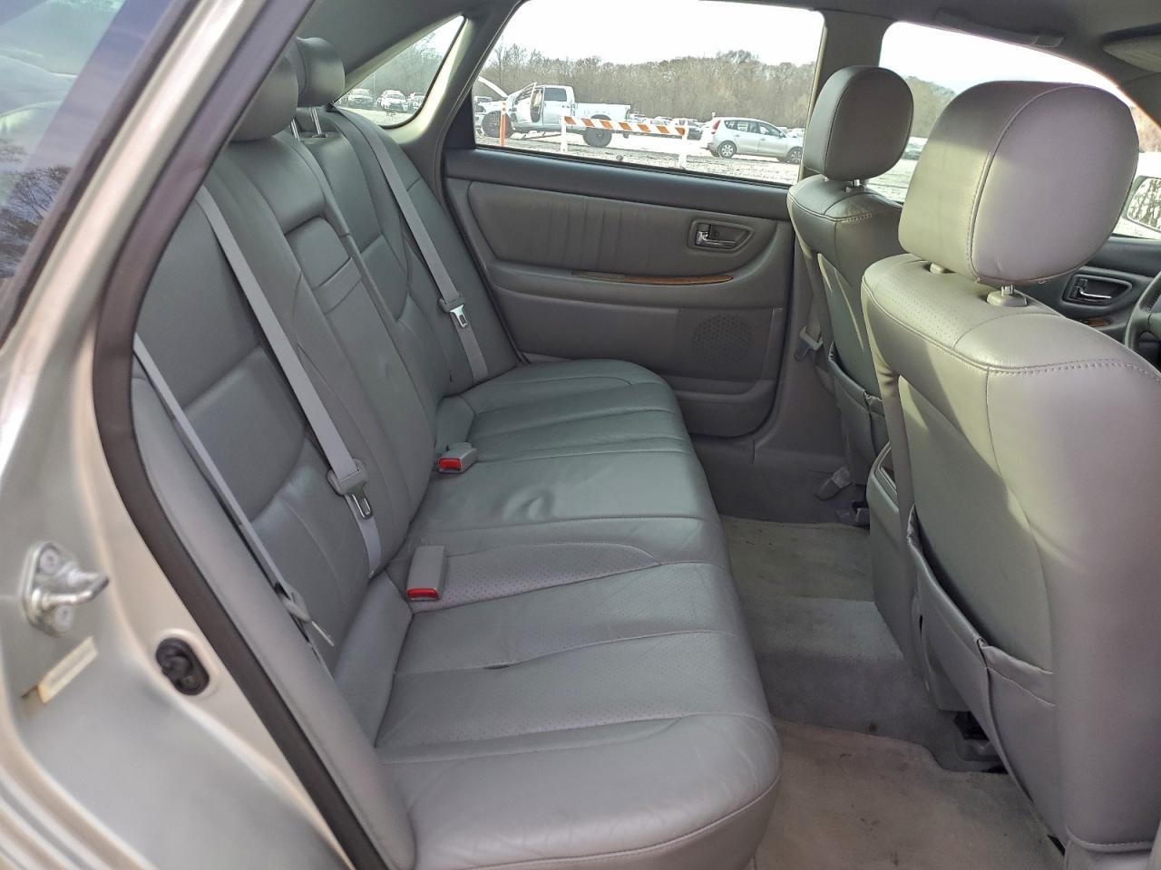 2003 TOYOTA AVALON XL photo 10