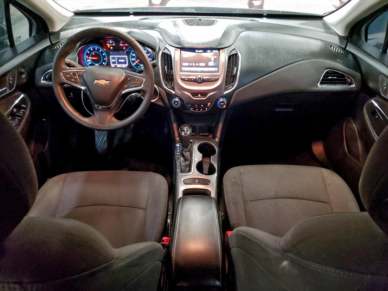 2017 CHEVROLET CRUZE LT photo 15