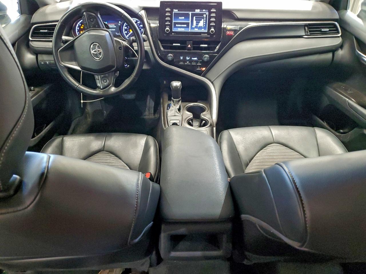 2021 TOYOTA CAMRY SE photo 15