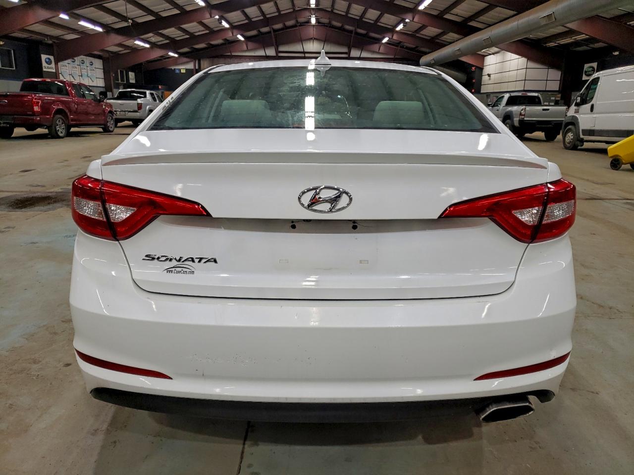 2016 HYUNDAI SONATA SE photo 6