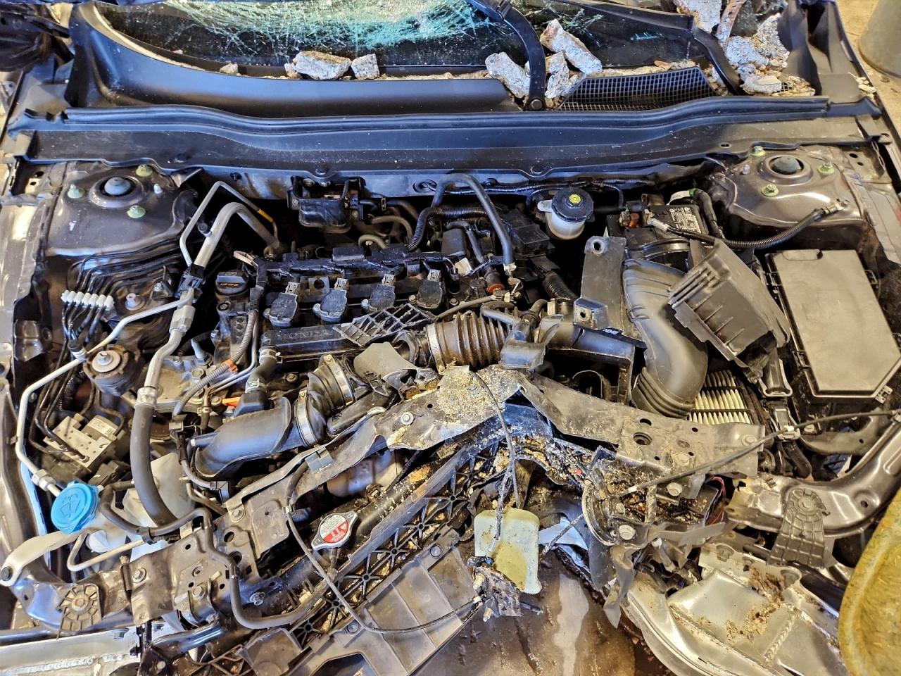 2018 HONDA ACCORD LX photo 21