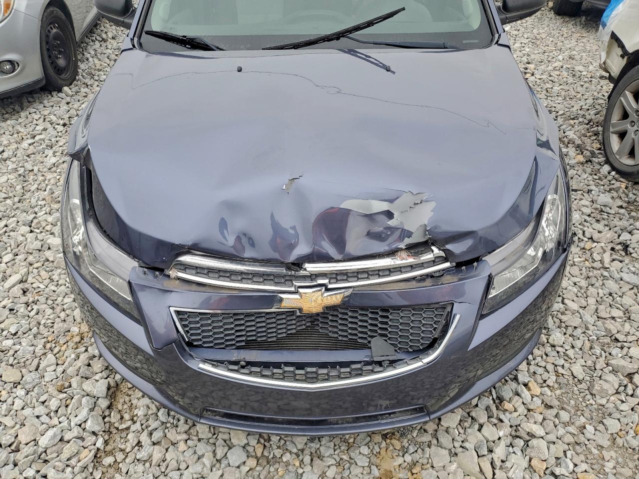 2014 CHEVROLET CRUZE LS photo 11