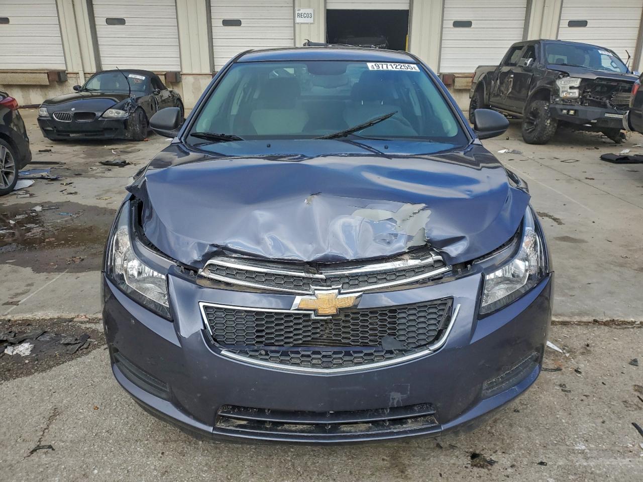 2014 CHEVROLET CRUZE LS photo 5