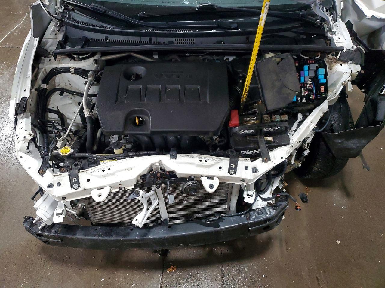 2016 TOYOTA COROLLA LE photo 21