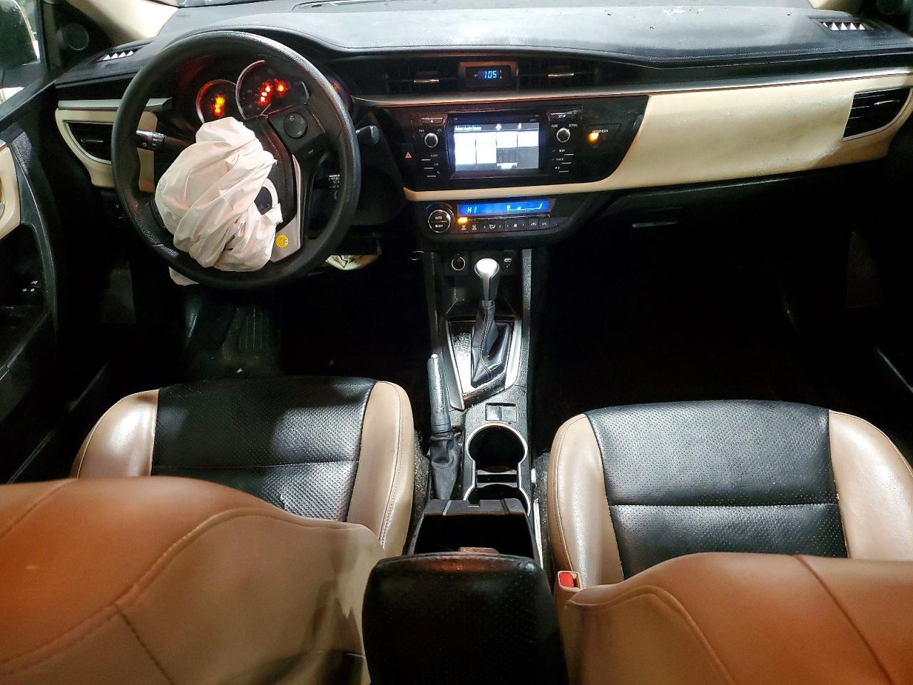 2016 TOYOTA COROLLA LE photo 15