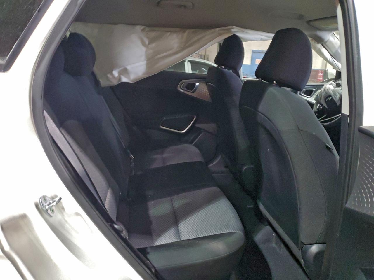 2022 KIA SOUL LX photo 21
