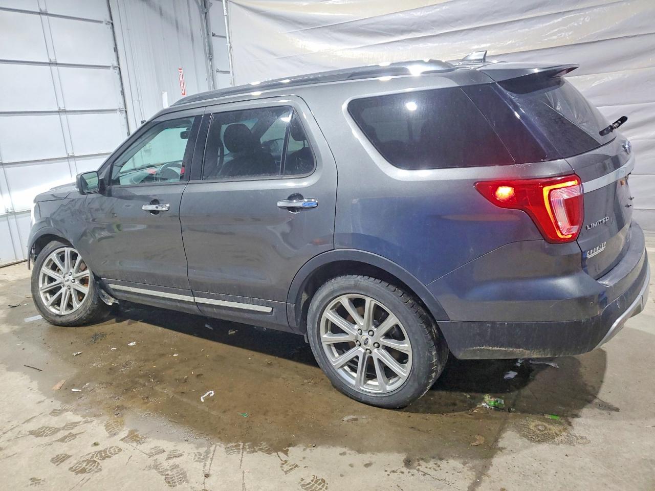 2017 FORD EXPLORER LIMITED photo 2