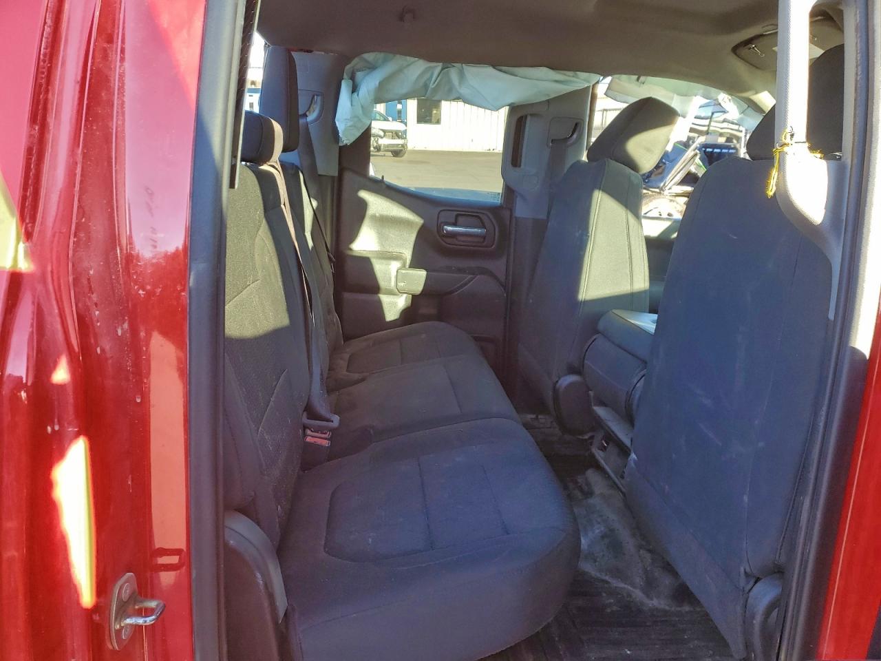2019 CHEVROLET SILVERADO K1500 photo 10