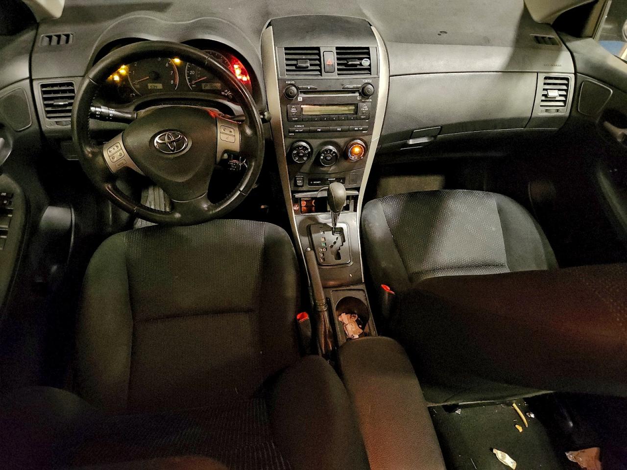 2009 TOYOTA COROLLA BASE photo 8