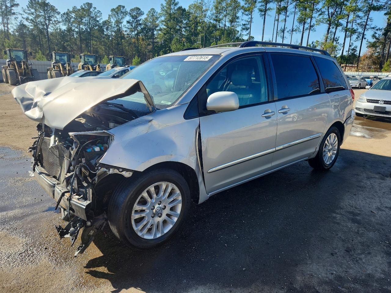 2008 TOYOTA SIENNA