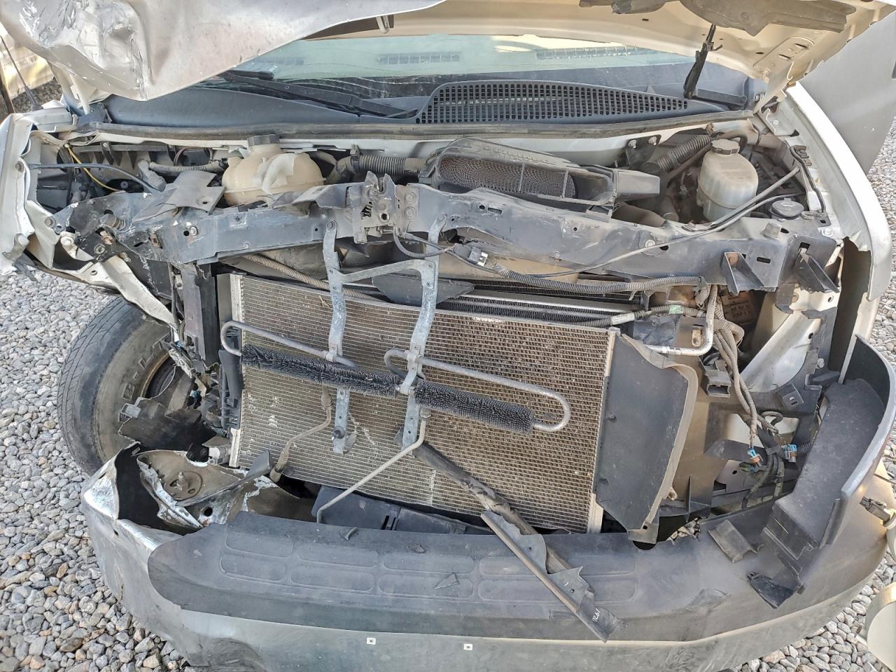 2015 GMC SAVANA G2500 photo 23