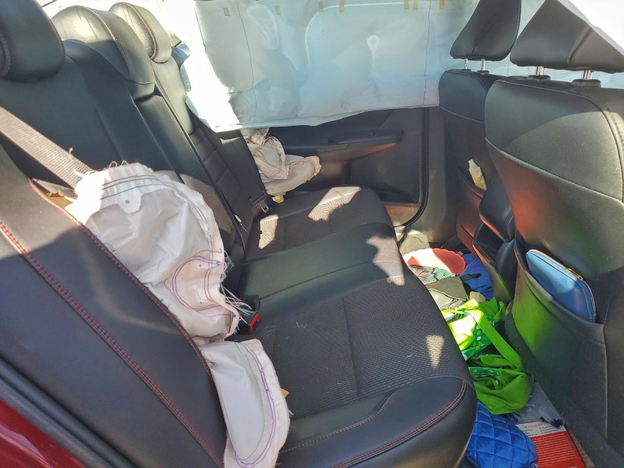 2016 TOYOTA CAMRY LE photo 10