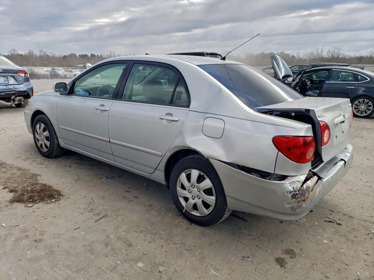 2007 TOYOTA COROLLA CE photo 2
