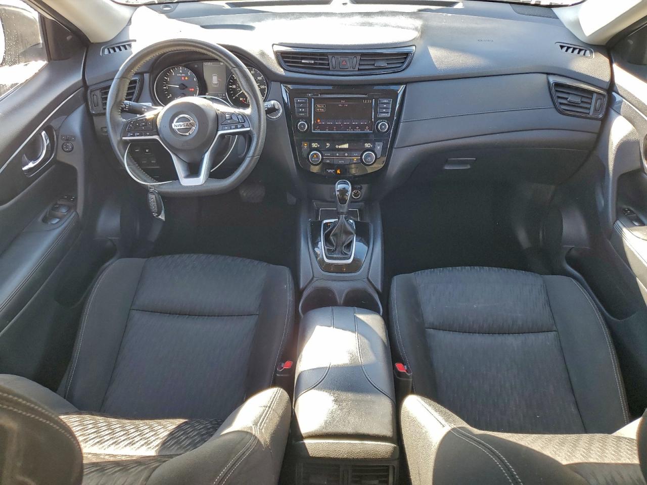 2019 NISSAN ROGUE S photo 8