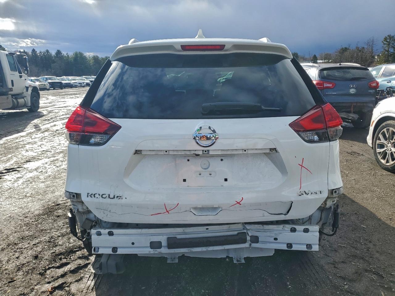 2019 NISSAN ROGUE S photo 6