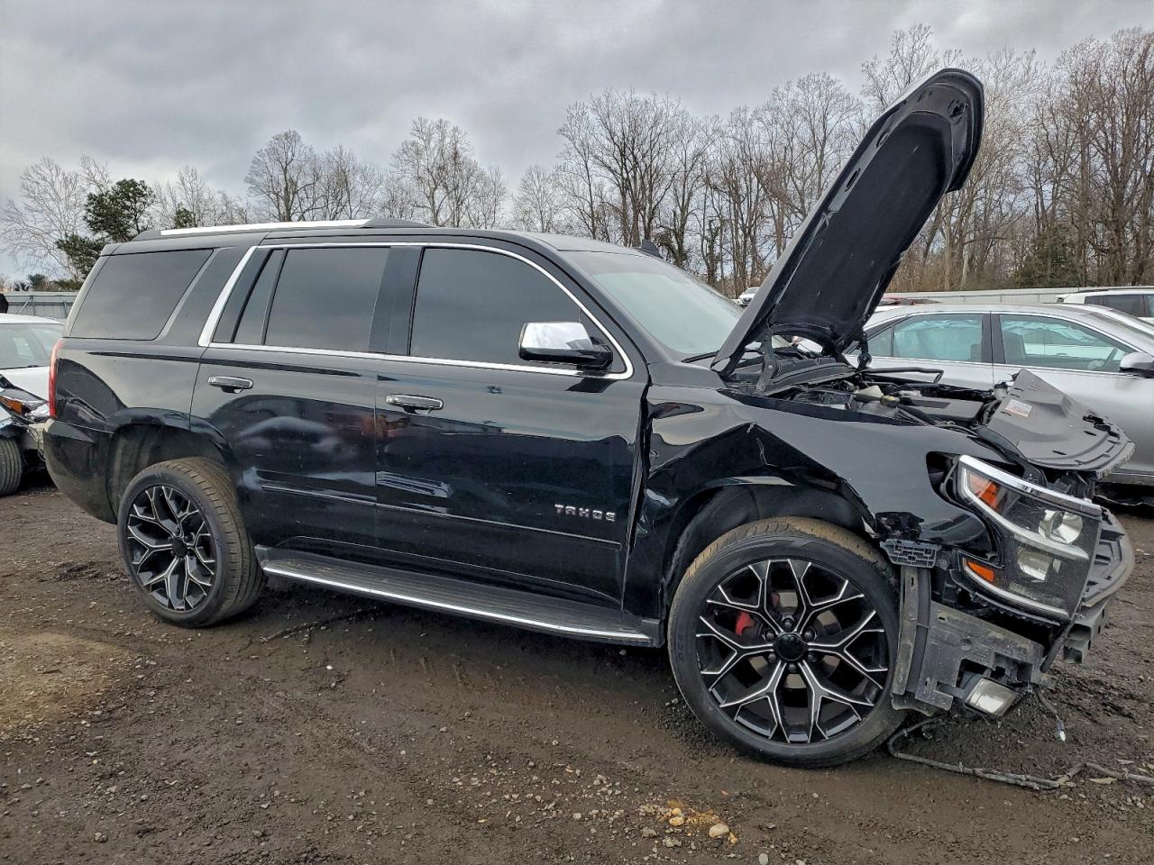 2017 CHEVROLET TAHOE K1500 PREMIER photo 4