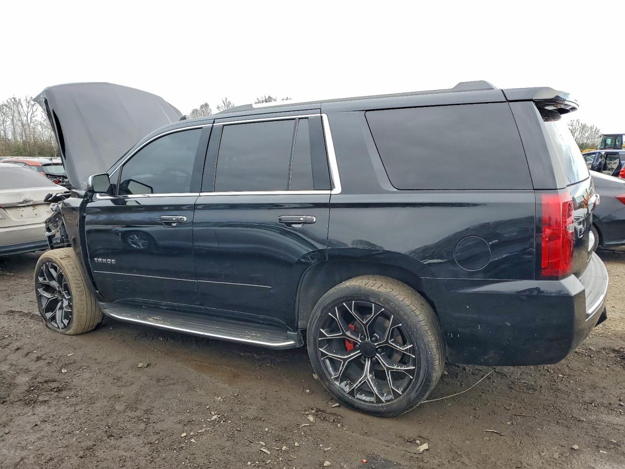 2017 CHEVROLET TAHOE K1500 PREMIER photo 2