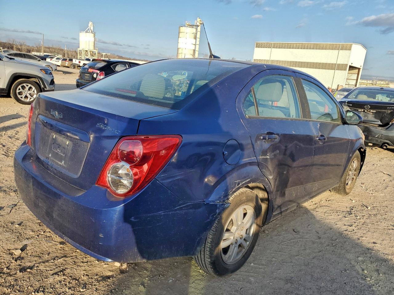 2012 CHEVROLET SONIC LS photo 3