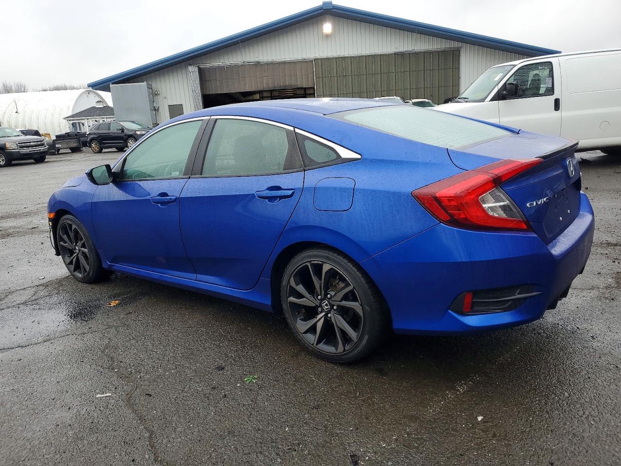2020 HONDA CIVIC SPORT photo 2