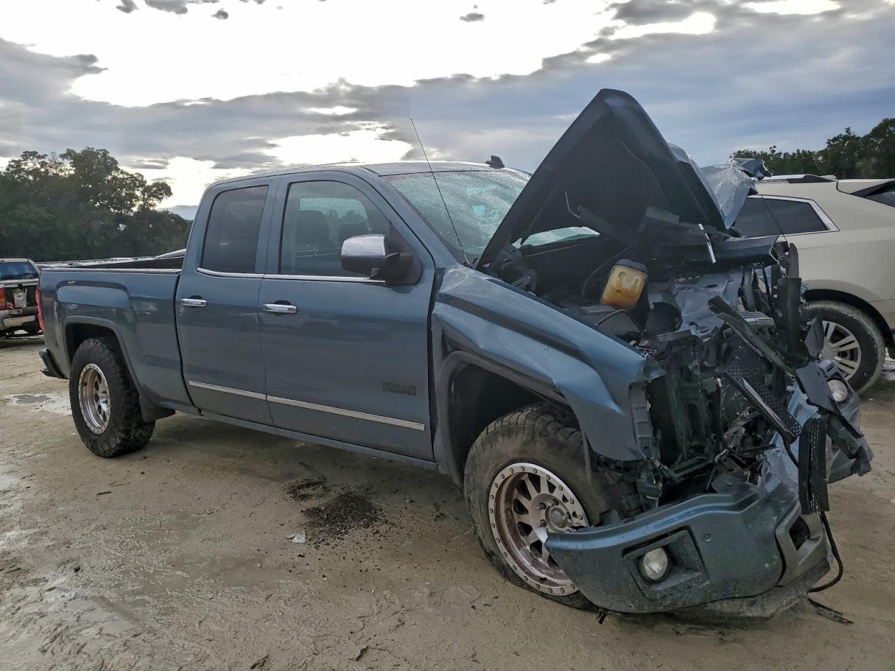 2014 GMC SIERRA K1500 SLT photo 4
