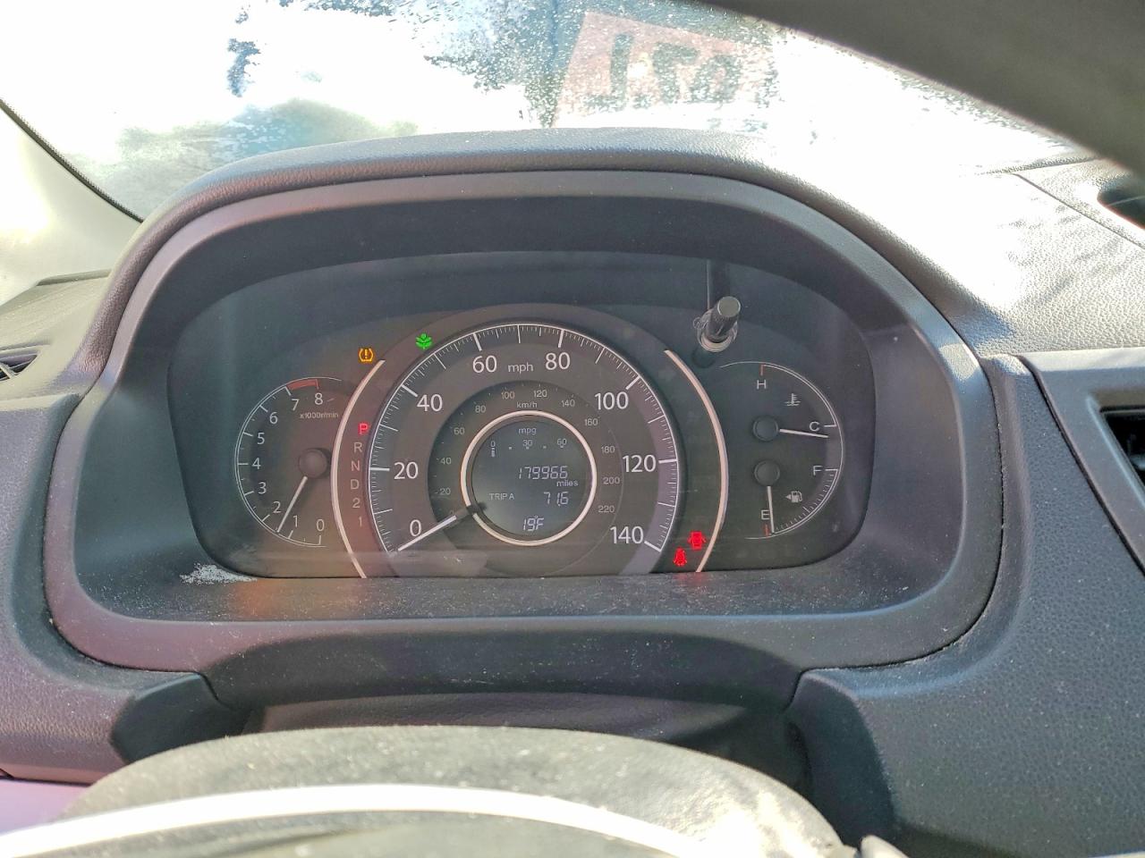 2014 HONDA CR-V LX photo 9