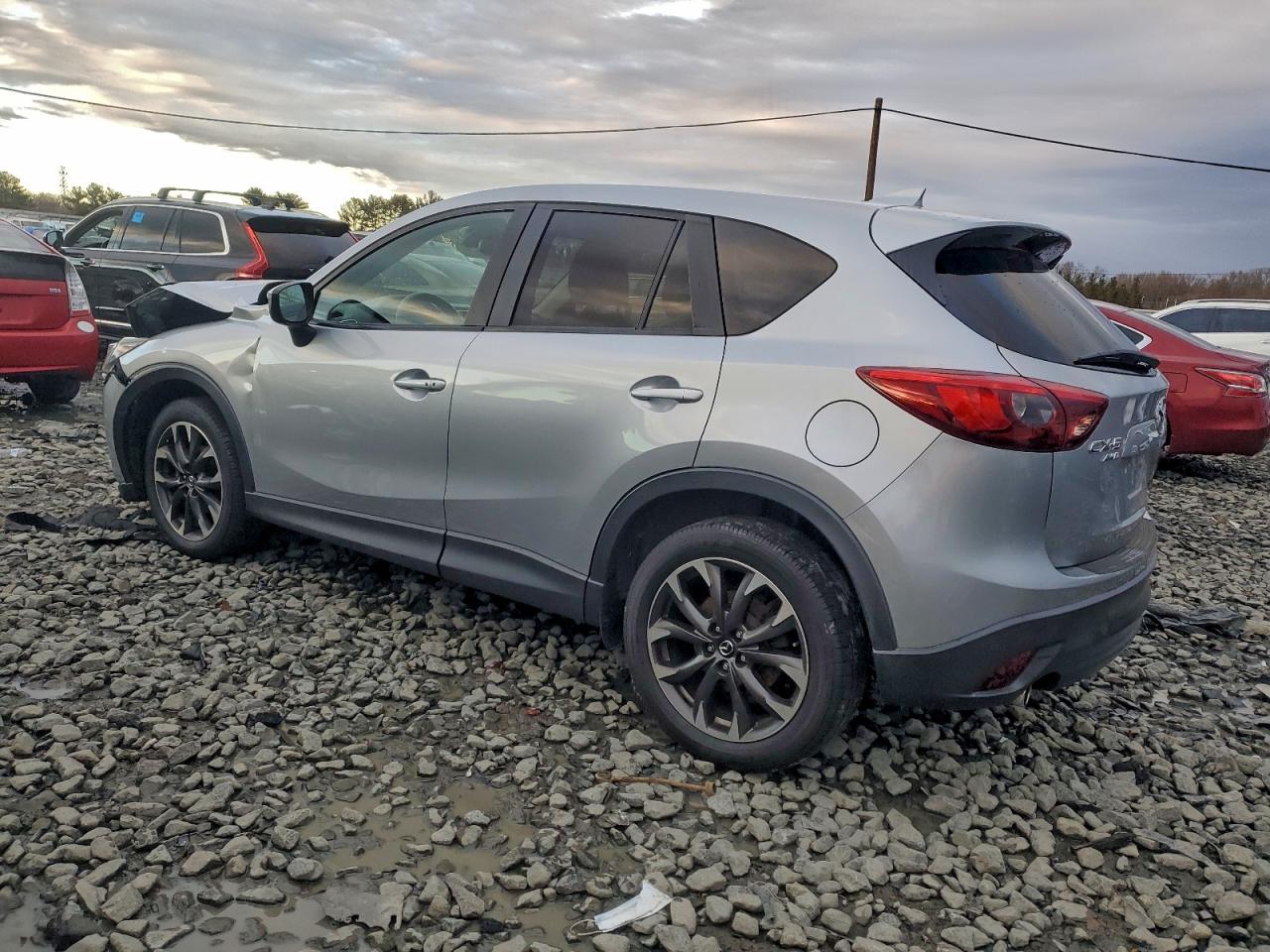 2016 MAZDA CX-5 GT photo 2