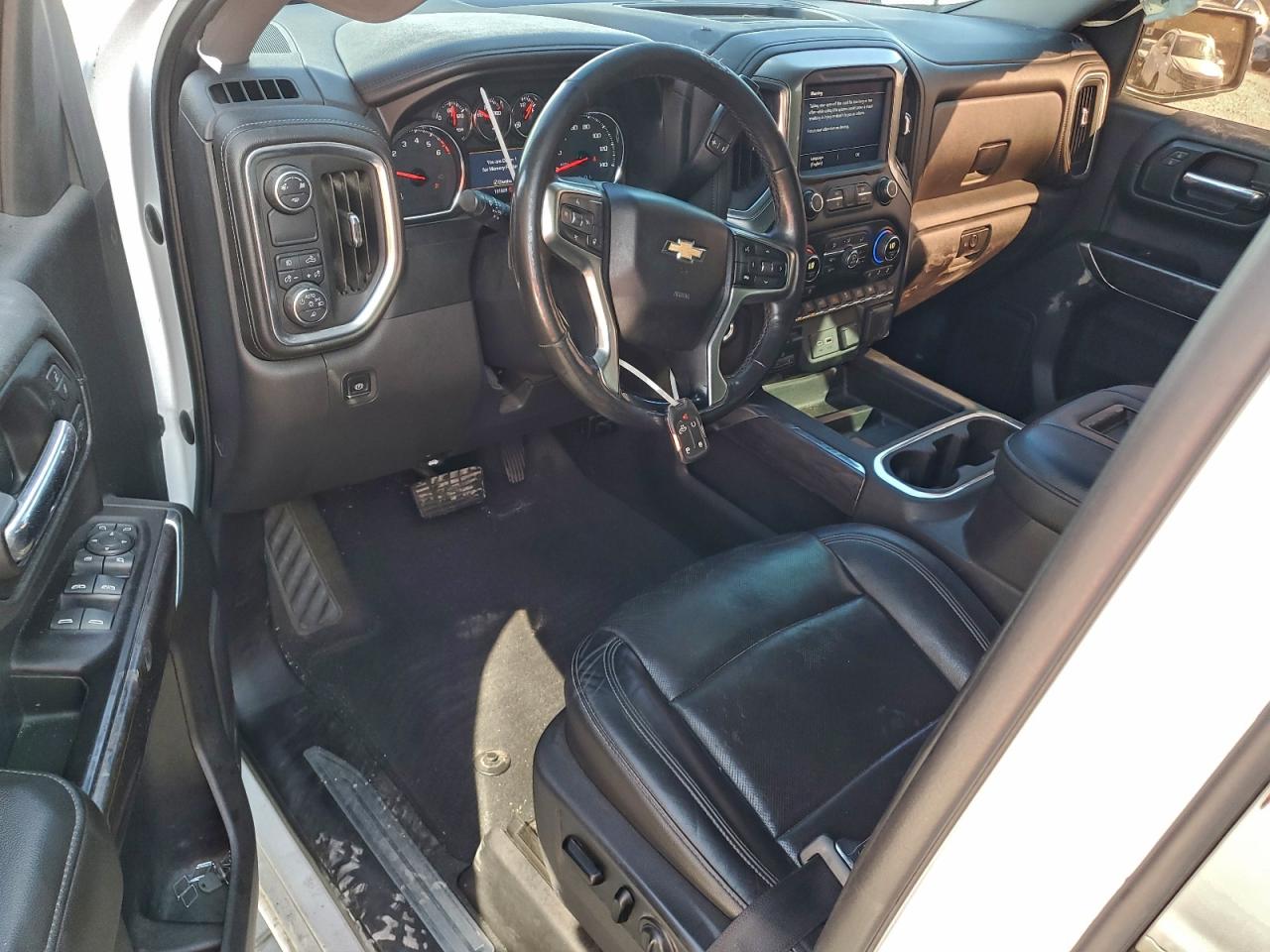 2019 CHEVROLET SILVERADO C1500 LTZ photo 8