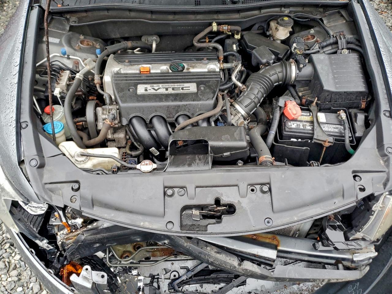 2009 HONDA ACCORD LX photo 21