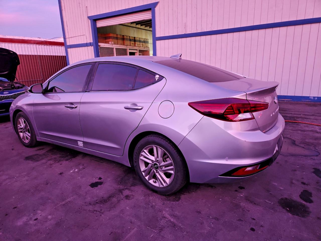 2020 HYUNDAI ELANTRA SEL photo 2