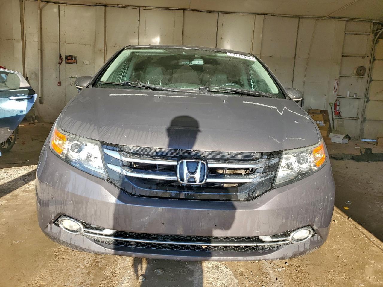 2014 HONDA ODYSSEY TOURING photo 9