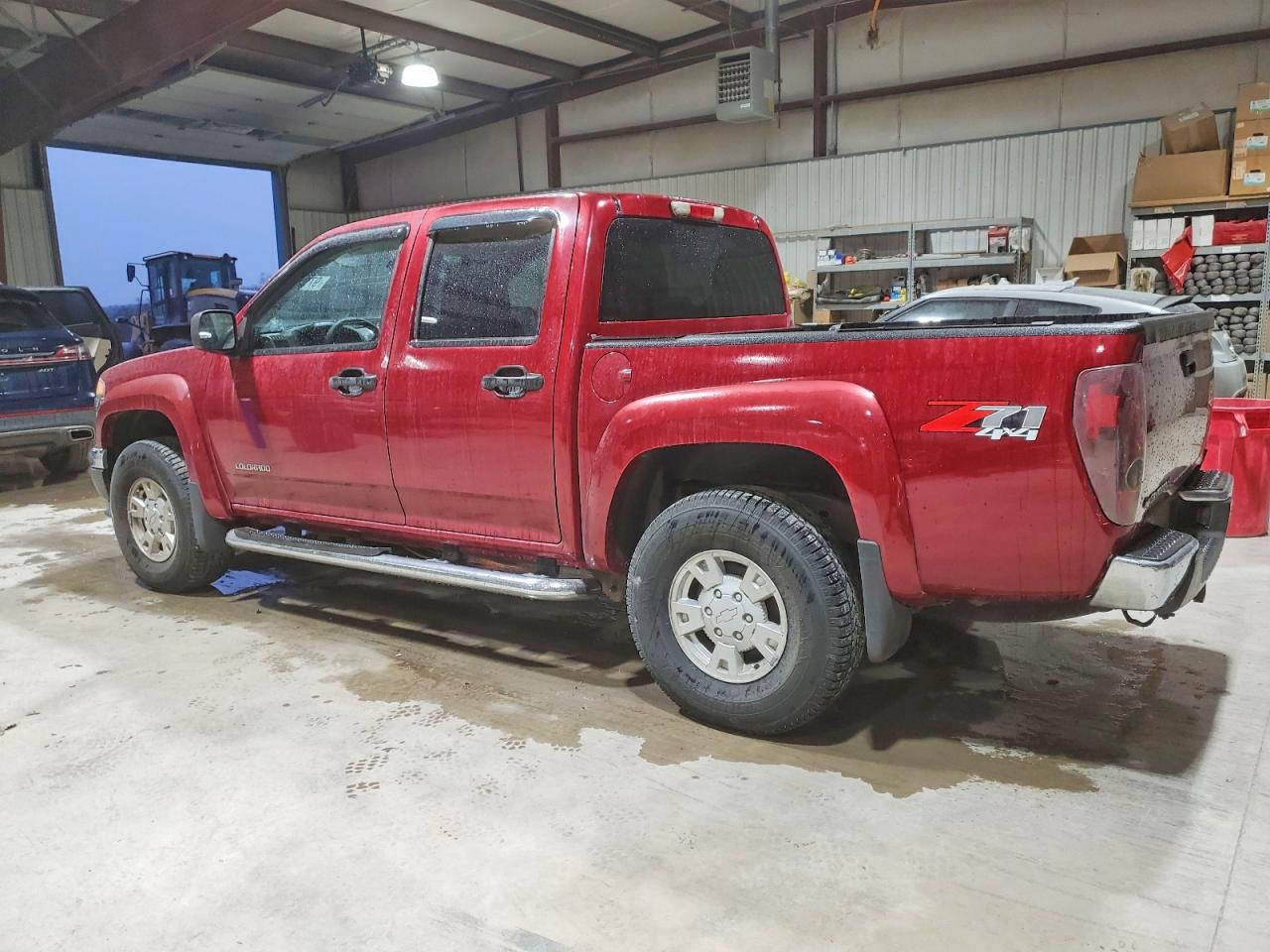 2005 CHEVROLET COLORADO photo 2