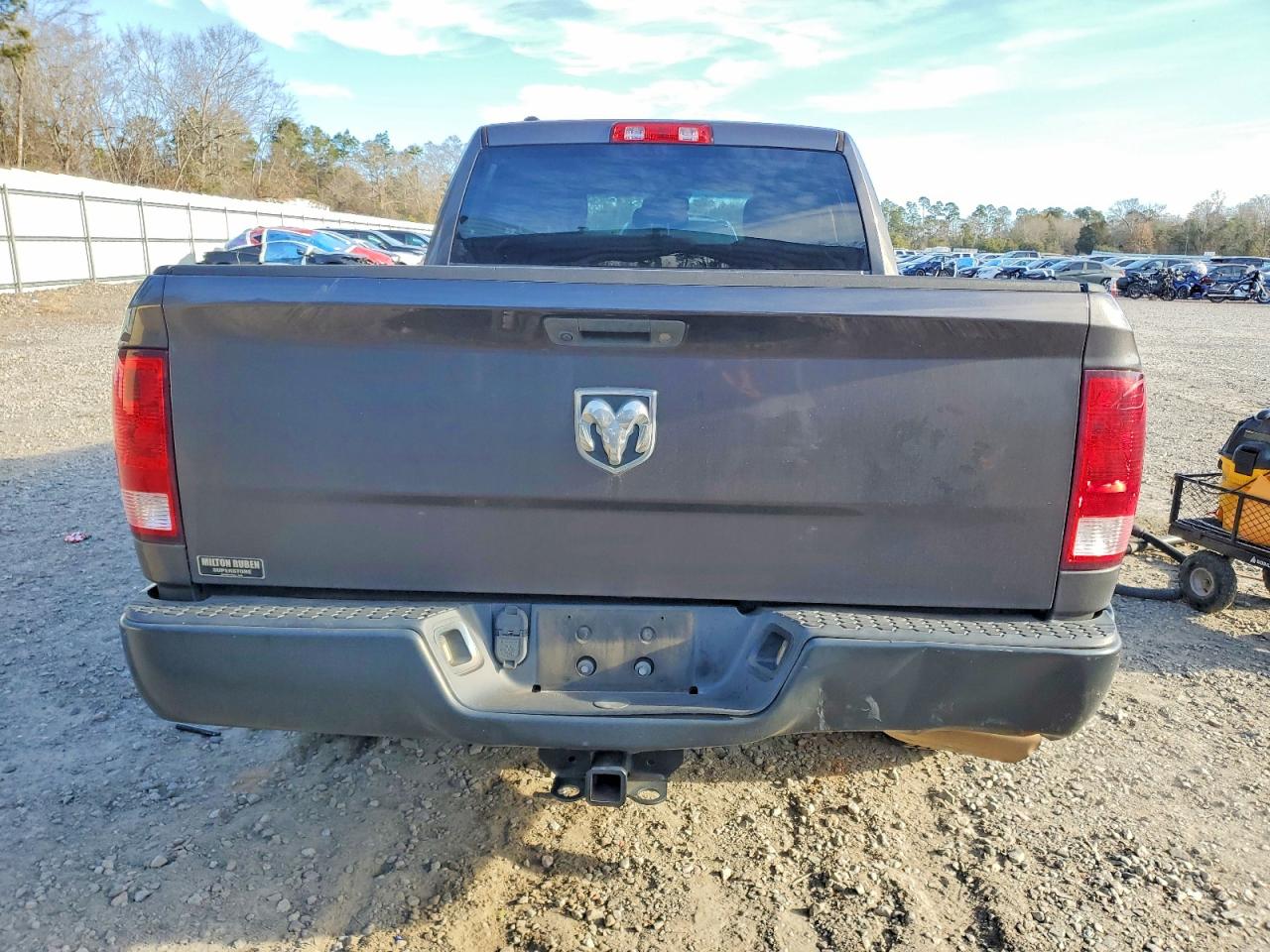 2018 RAM 1500 ST photo 6