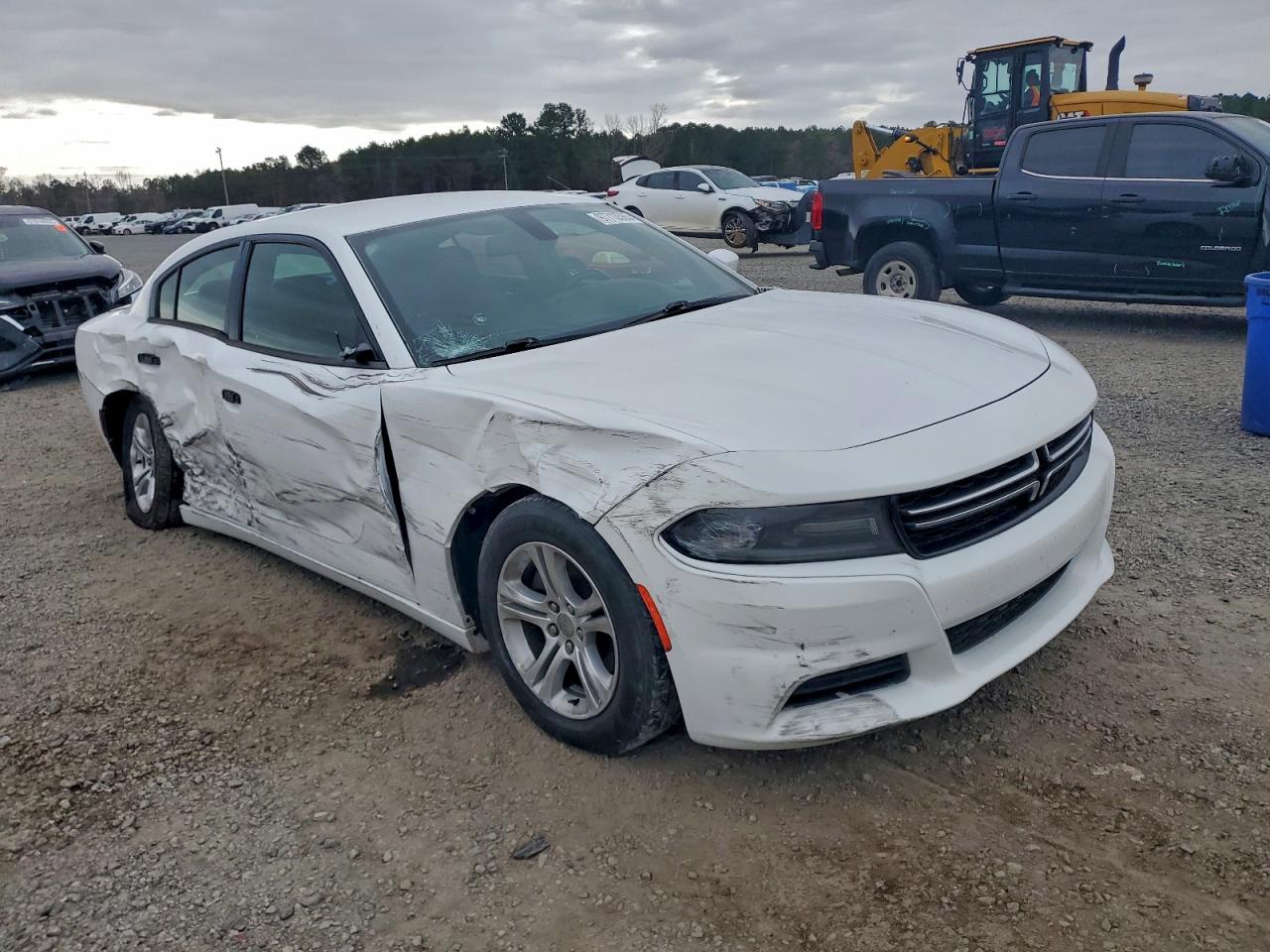 2015 DODGE CHARGER SE photo 4