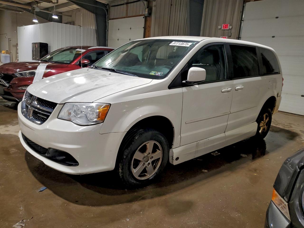 2011 DODGE GRAND CARAVAN