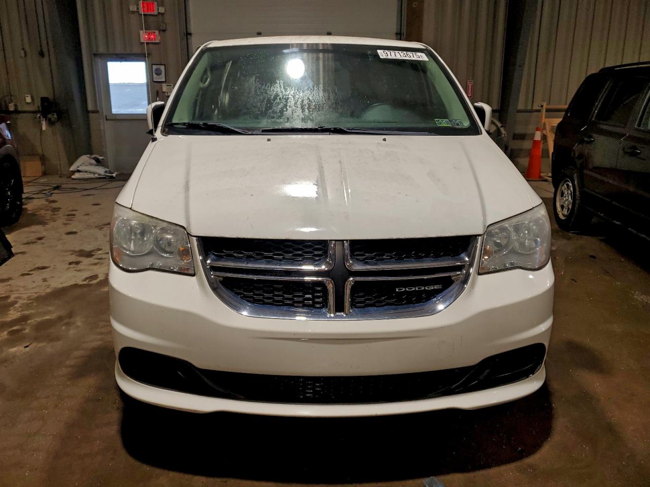 2011 DODGE GRAND CARAVAN MAINSTREET photo 5