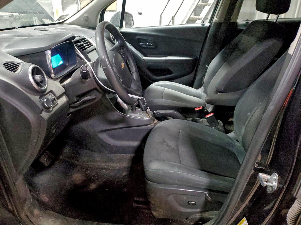 2015 CHEVROLET TRAX 1LT photo 13