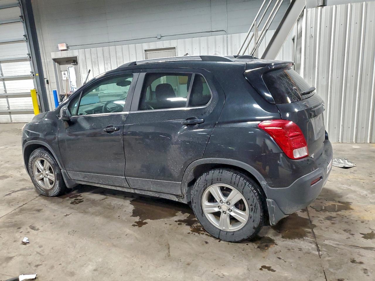 2015 CHEVROLET TRAX 1LT photo 3