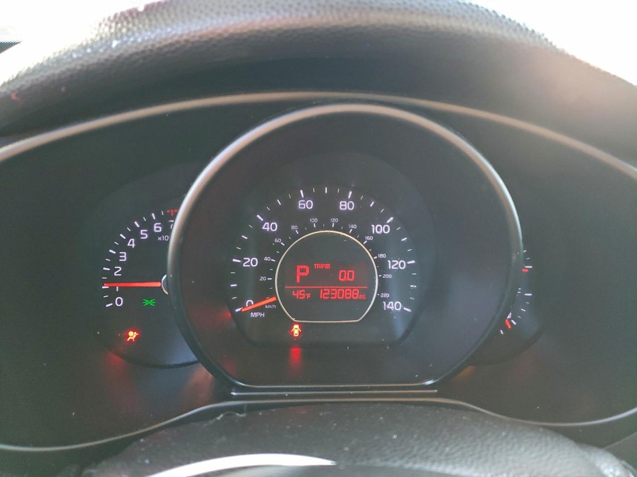 2014 KIA SOUL + photo 9