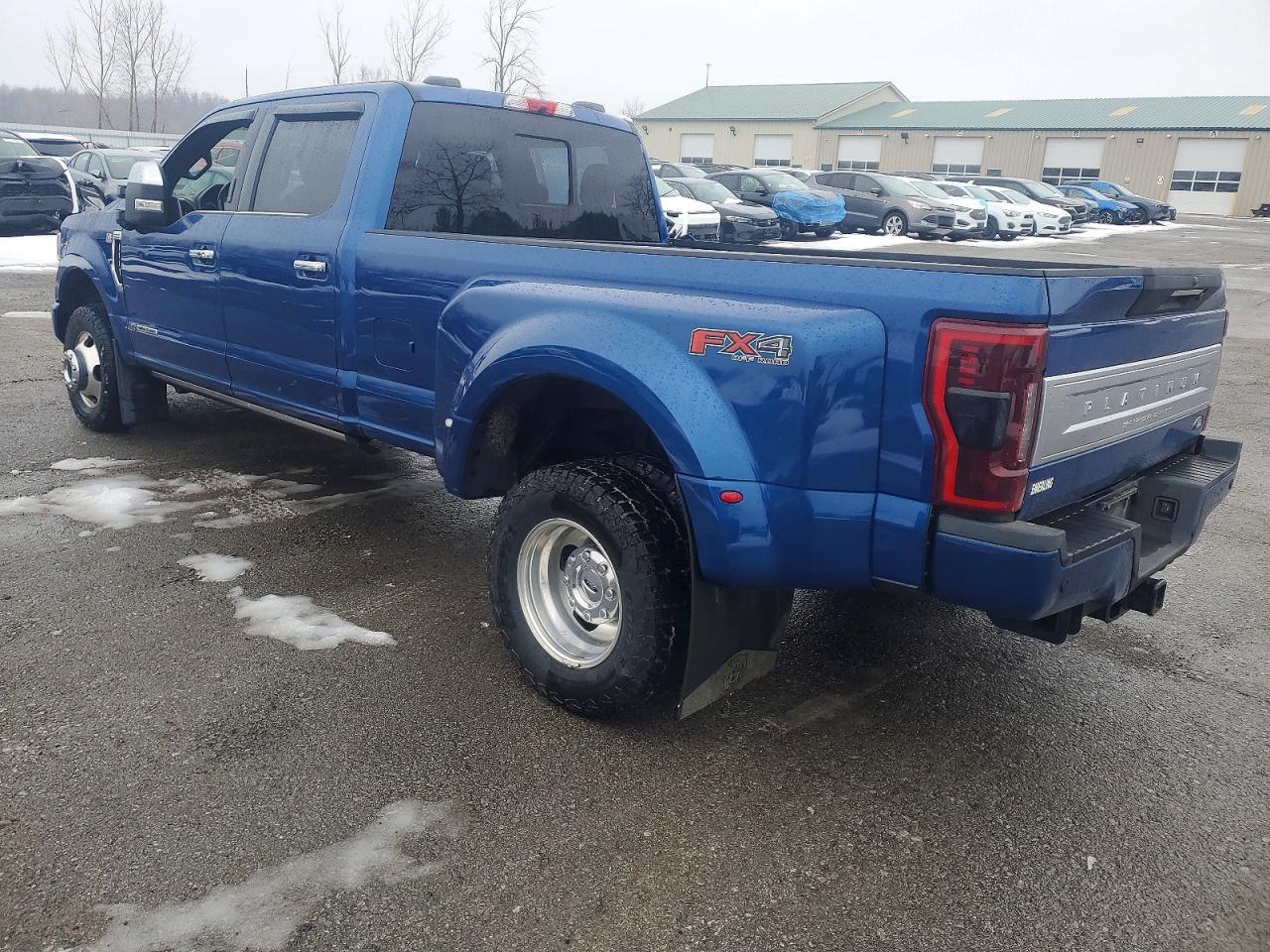 2022 FORD F350 SUPER DUTY photo 2