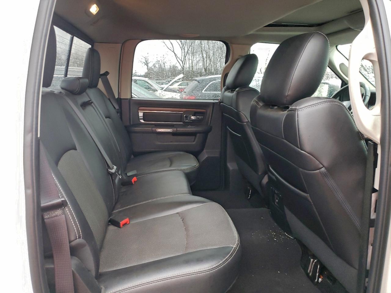 2017 RAM 1500 LARAMIE photo 10