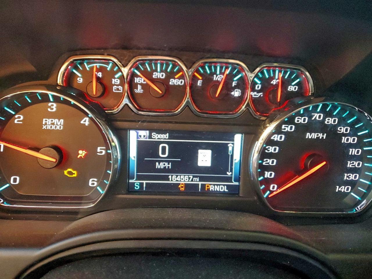 2018 CHEVROLET SUBURBAN K1500 LT photo 9