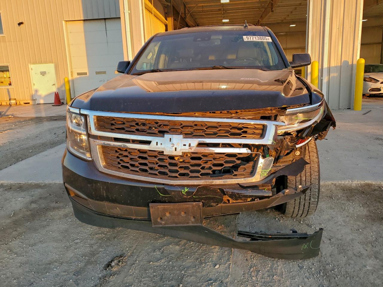 2018 CHEVROLET SUBURBAN K1500 LT photo 5