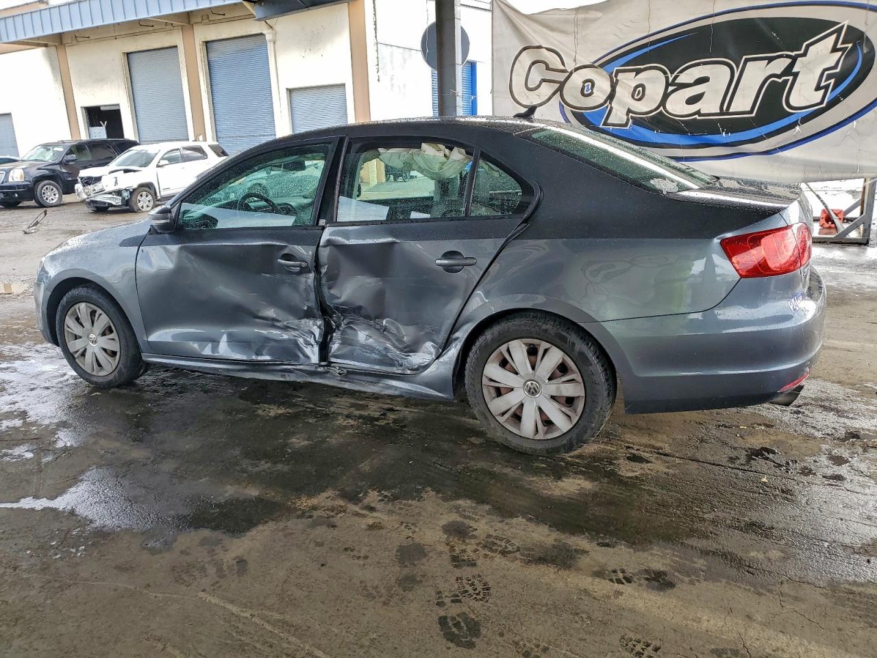 2014 VOLKSWAGEN JETTA SE photo 2