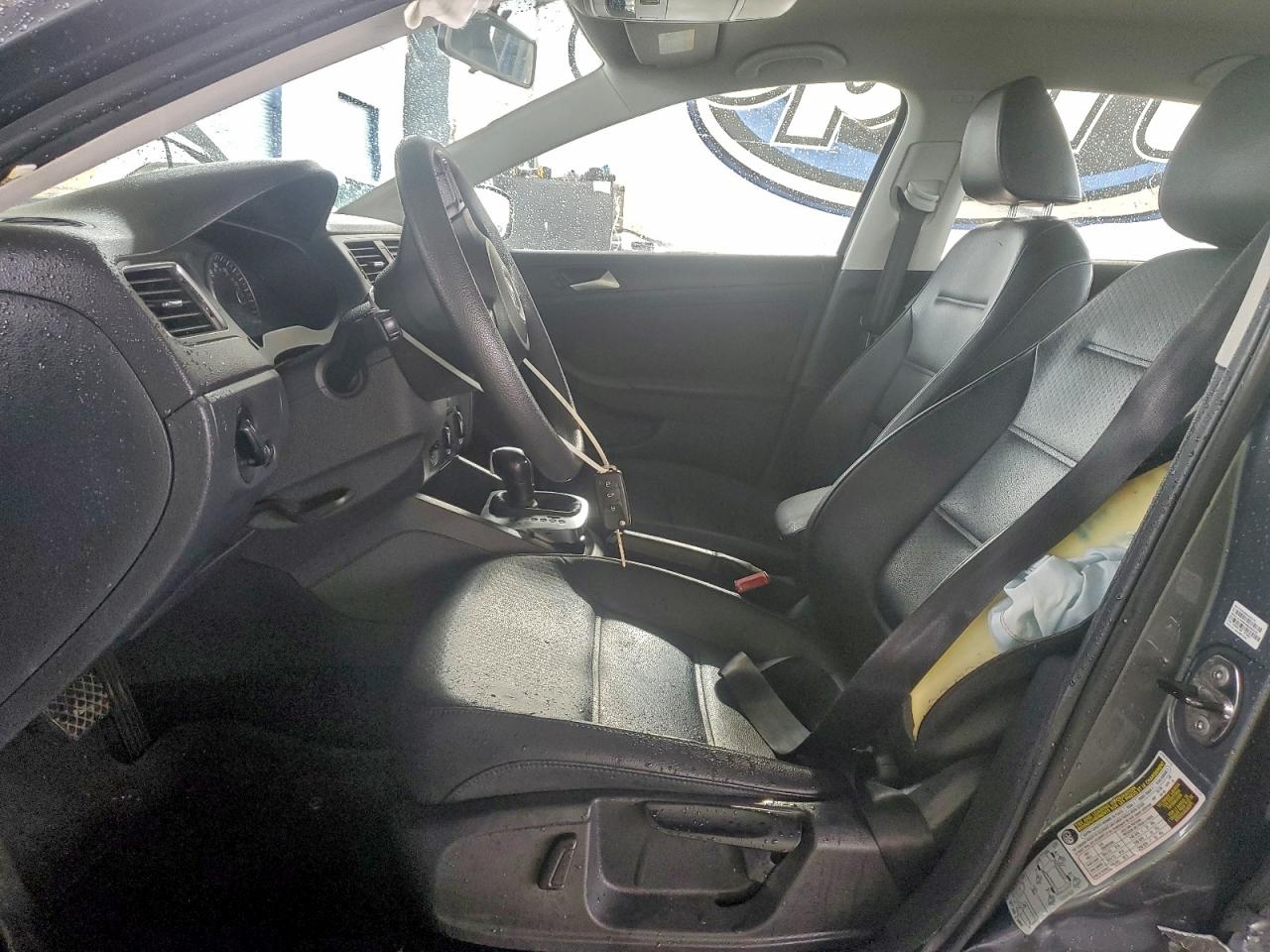 2014 VOLKSWAGEN JETTA SE photo 7